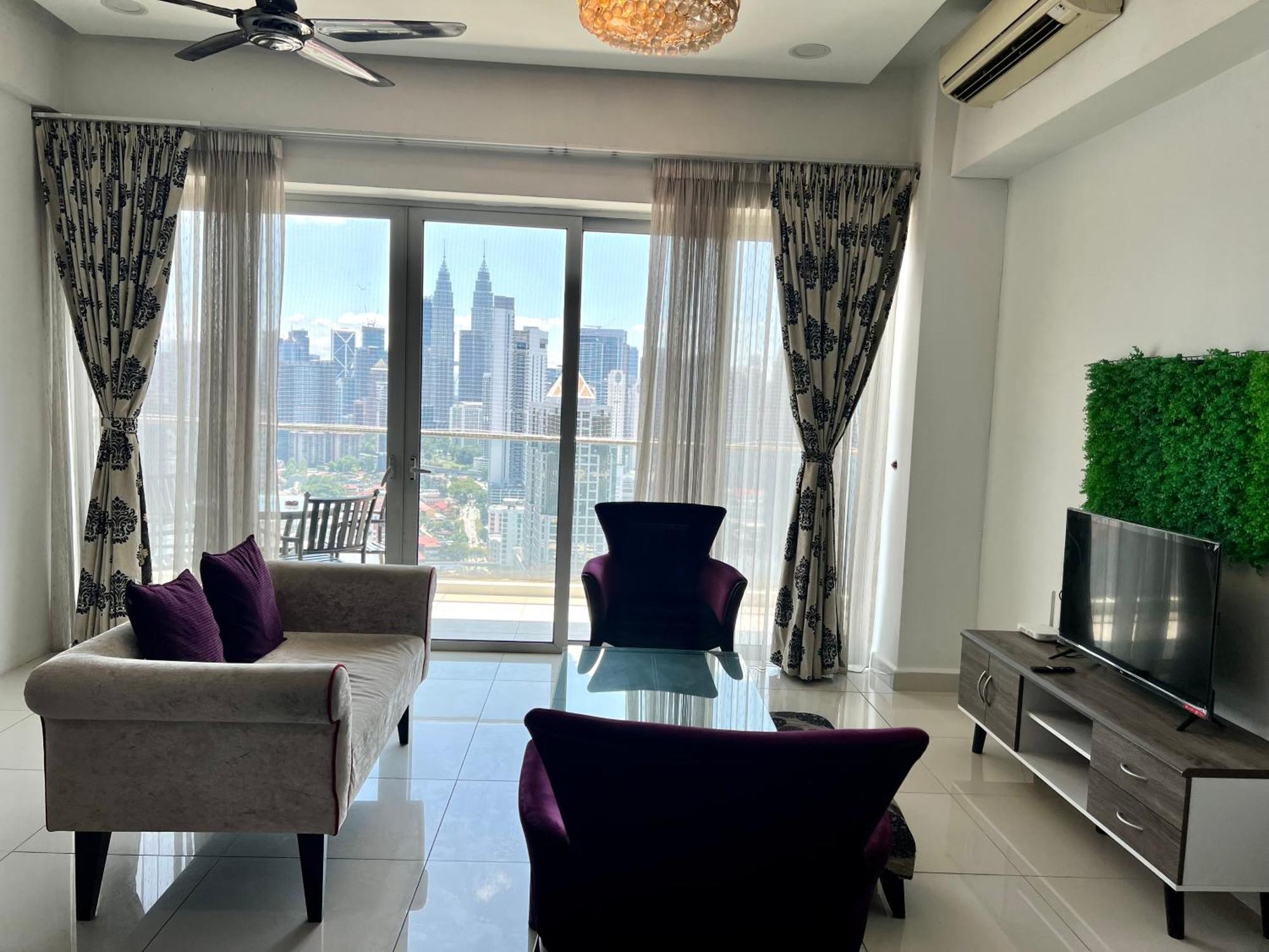 Regalia Amazing Klcc View By Sweet Homes Pangsapuri